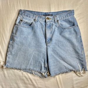 VINTAGE 90s LIZ CLAIBORNE HIGH WAISTED SHORTS